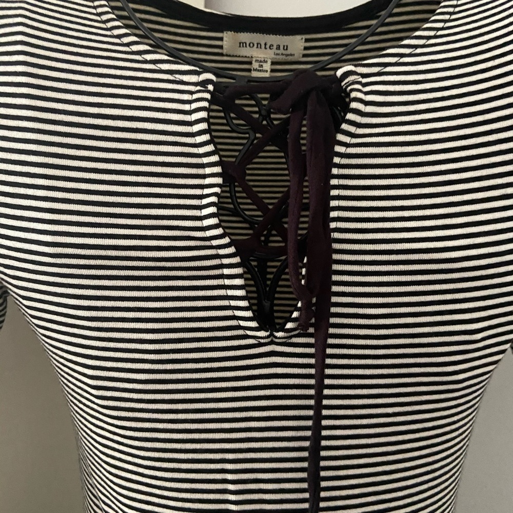 Dress - Picture 2 of 4